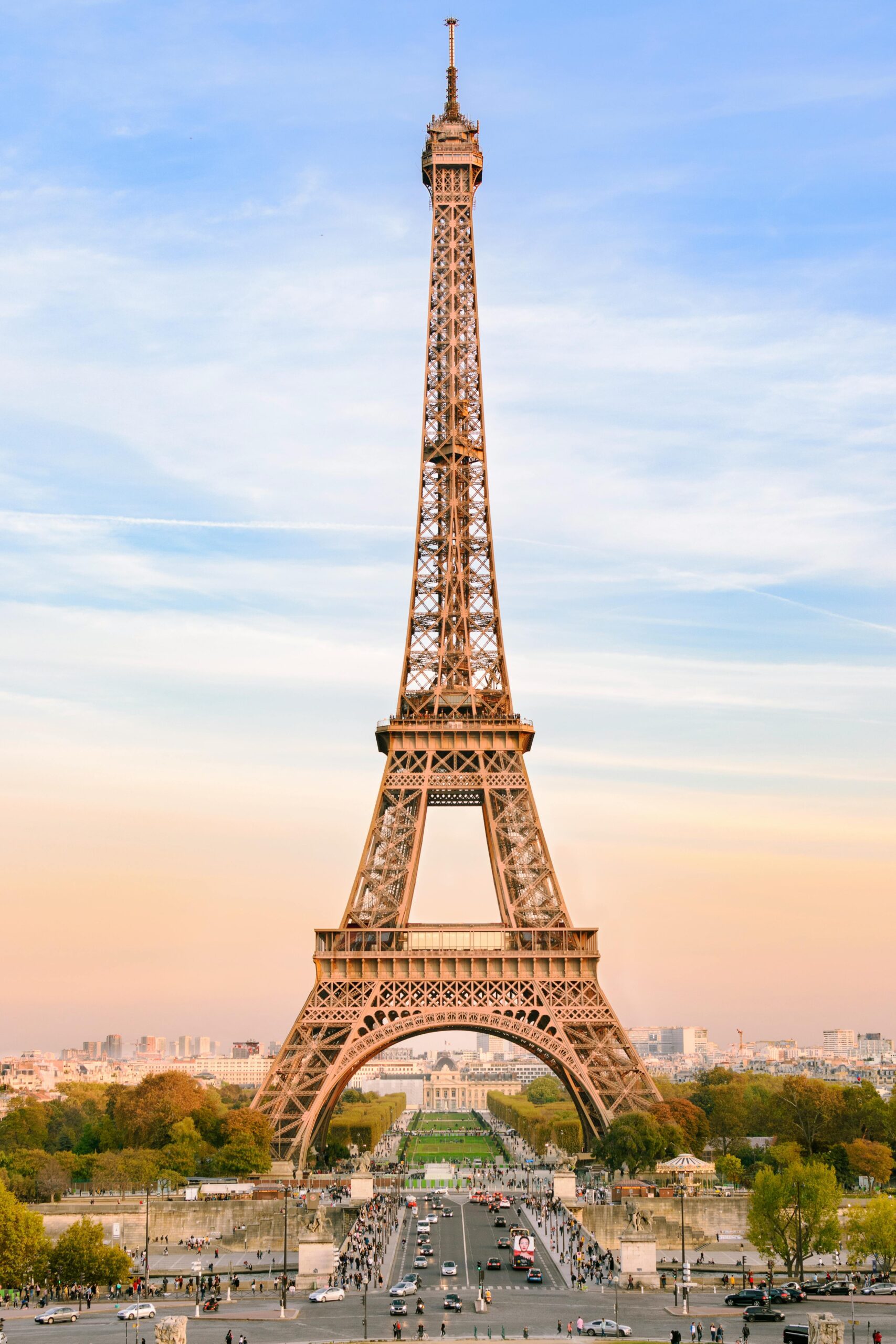 classic and timeless style at fifth and paris